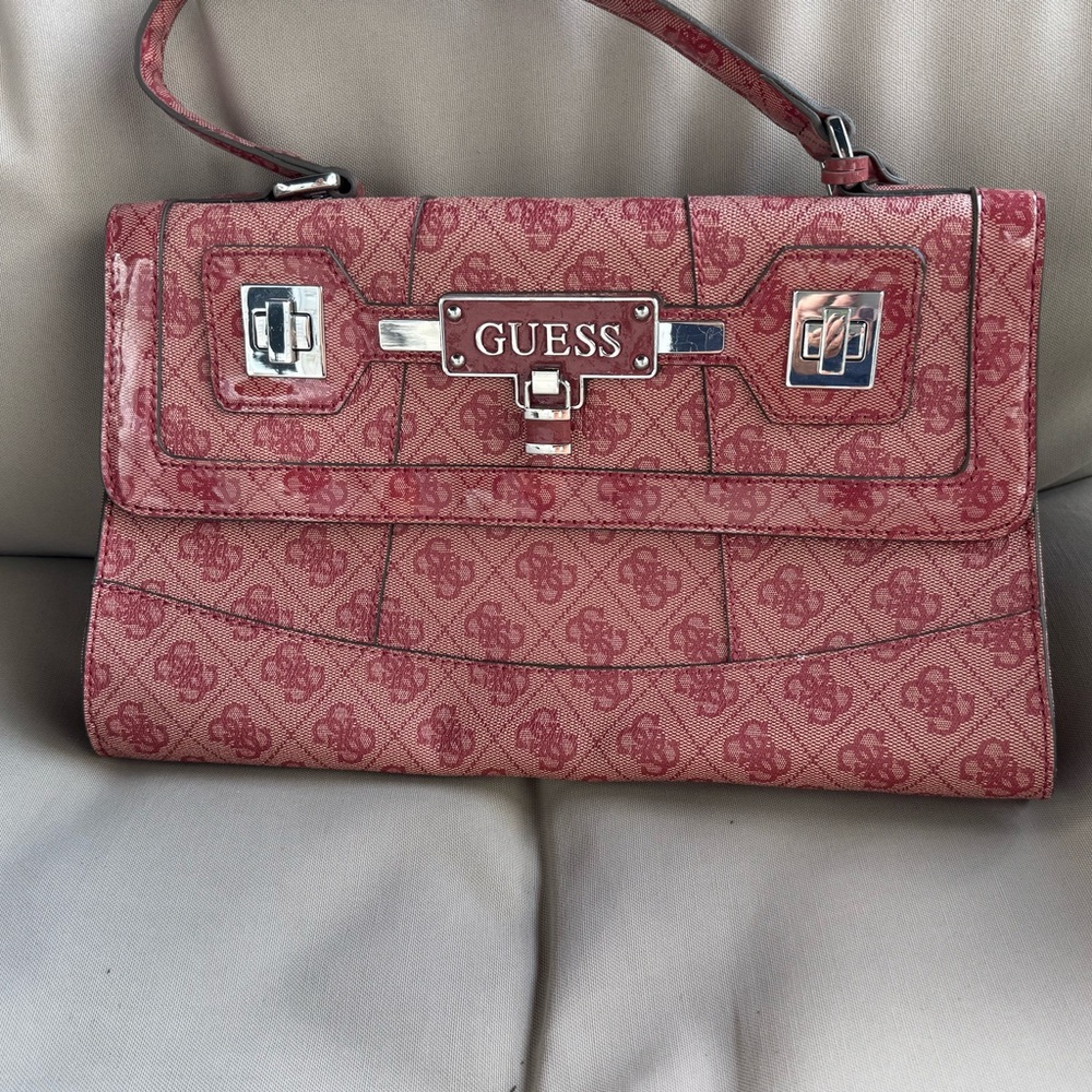 Guess Pink Shoulder Bag with Logo Pattern
